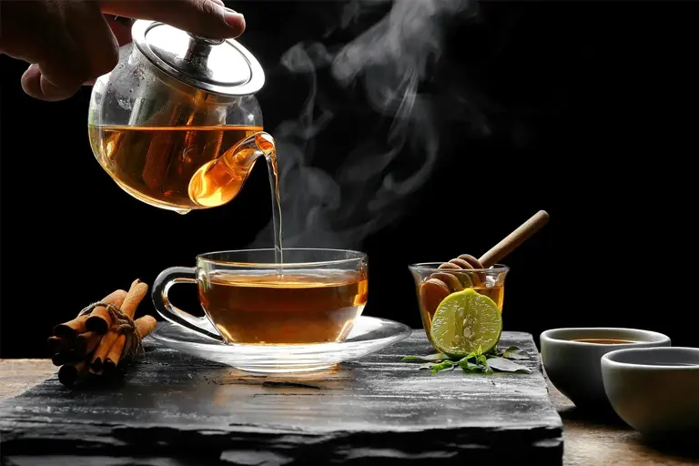 چایی با عطر دارچین و لیمو