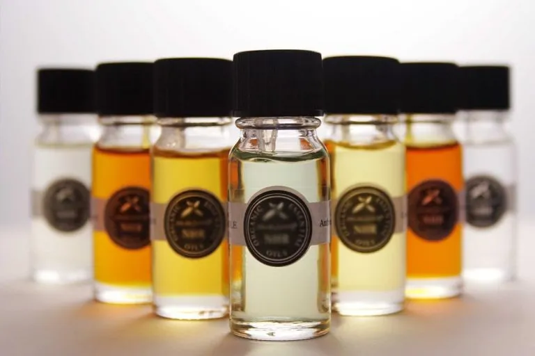 نواع عطر و ادکلن بر اساس غلظت